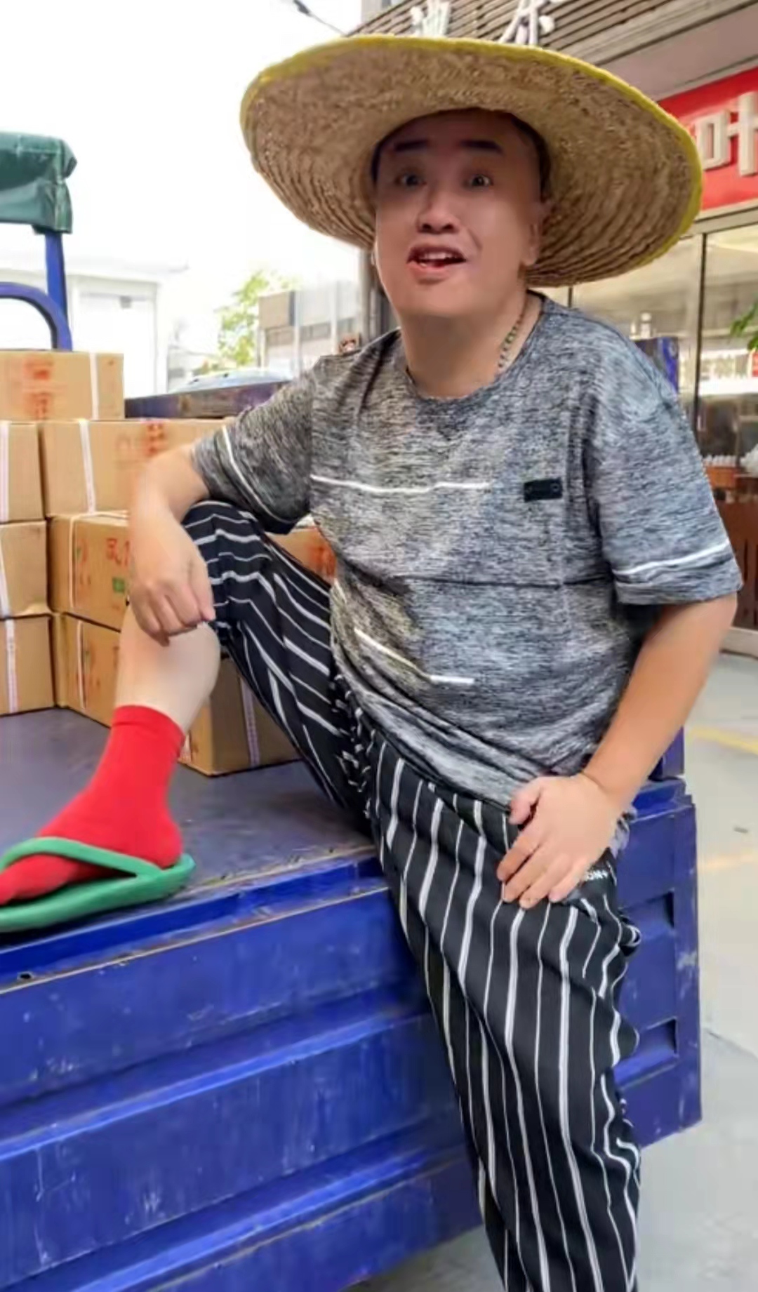 高卿尘|51岁陈坚雄去世!1天前还发视频心情好,《外媳》剧组多人哀悼