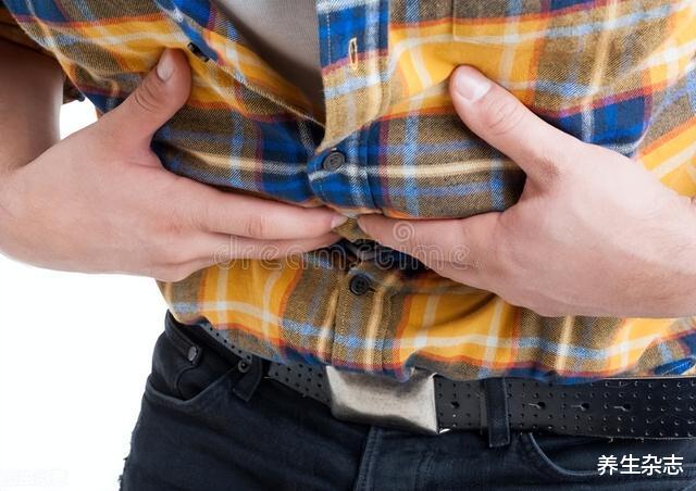 45岁男子饮食规律，但长期患胃病不好！医生：一个更伤胃的原因被忽略了