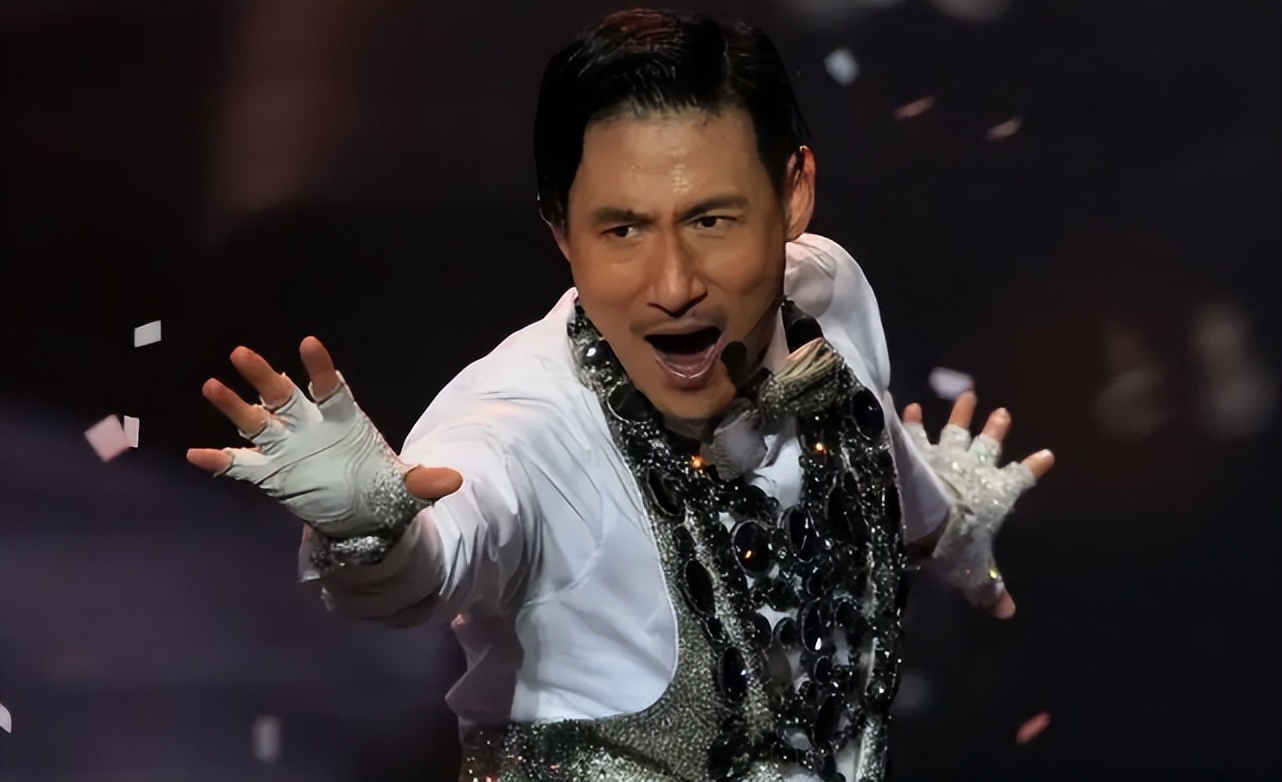 张学友|张学友为香港送祝福惹争议，官方评论区已沦陷，视频被火速删除