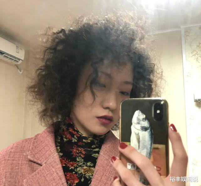 邵雨轩|“疯产姐妹”邵雨轩宣布解散！账号两个月停更的原因曝出