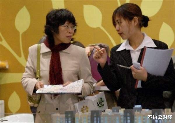 工地|“抛售潮”还没出现，断供者却越来越多，这啥情况？