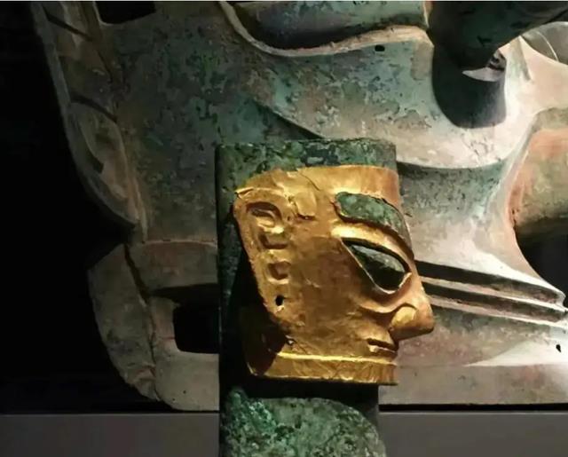撒哈拉沙漠的面积约940万平方公里,那深度呢?沙子下面是什么?