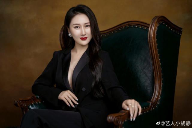 向佐|向佐视讯女网红身份曝光，曾出演《三十而已》，自曝：闺蜜出卖我