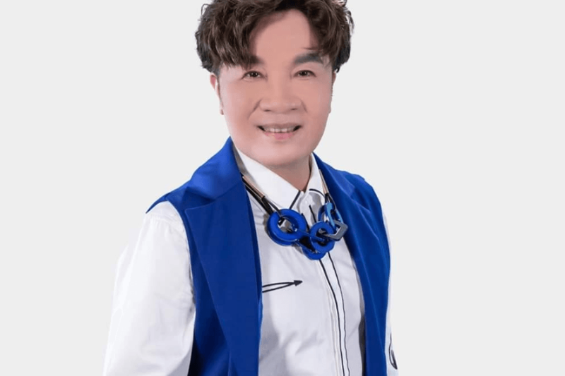 知名歌手因跌倒去世!享年67岁,曾躺病床昏迷一年切气管受折磨