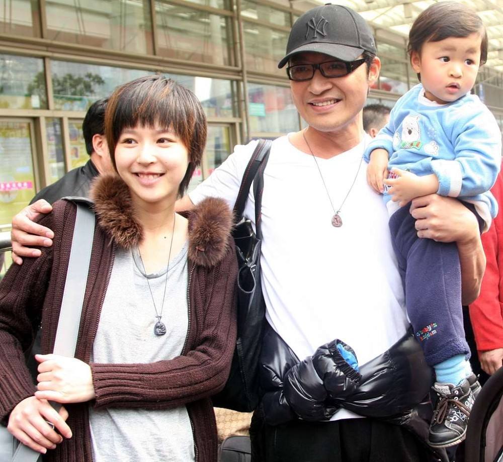 马景涛|60岁知名台星现身湖南捞金！自降身价与网红同桌，吃湘菜辣到面红