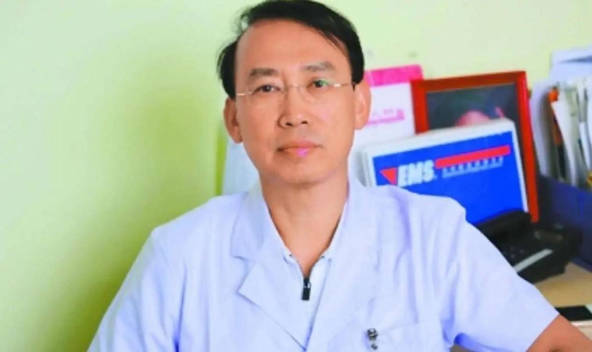 首例换头术,猴子换头后苏醒成功,一天后又被实施安乐死