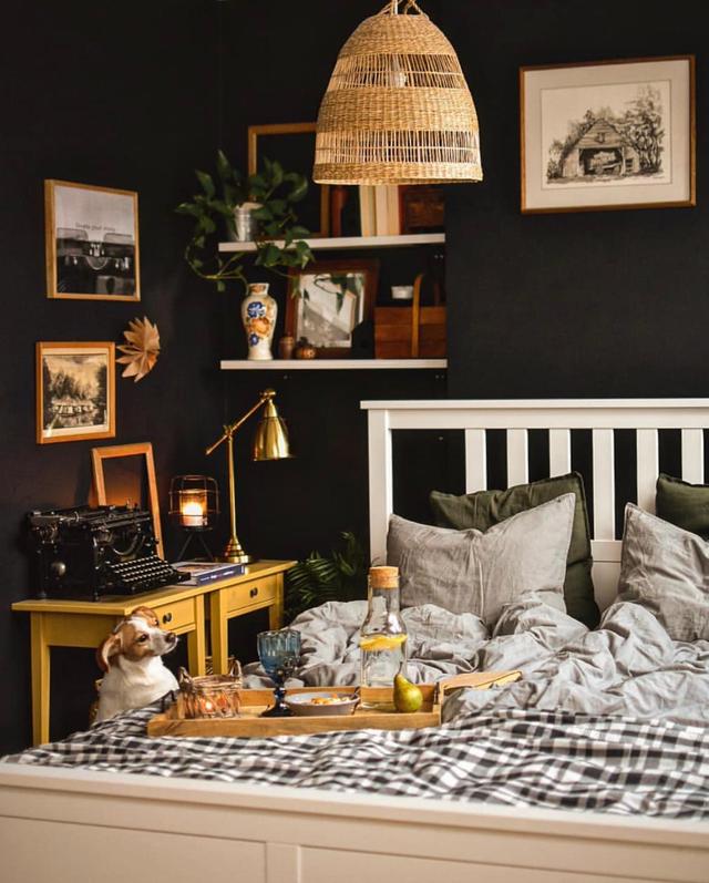 波兰女主晒出自己的家:复古+暗黑,普通家具搭配出高颜值,美爆