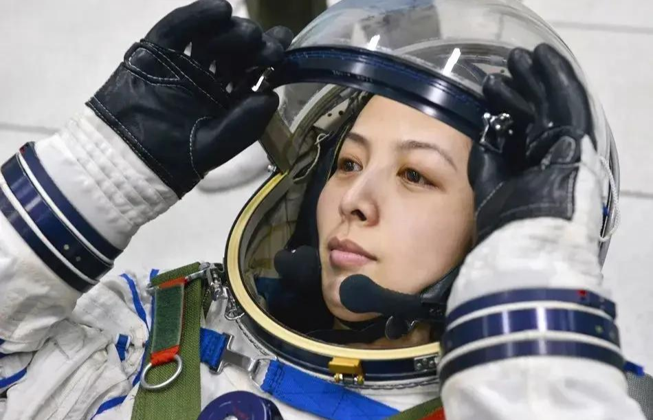 航天女英雄的牺牲太大!太空中,如何保护自己的隐私?