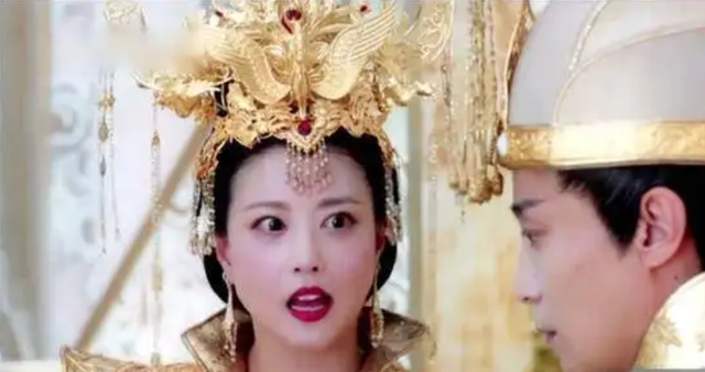 香港小姐|莫名被捧成“戏骨”的明星：挤眉弄眼、肢体夸张，年龄大并不等于演技好