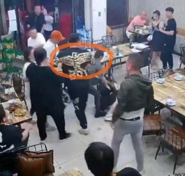 曝光唐山事件的人,被报复了……