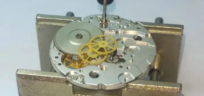 机械表的工作原理解析(图8) 机械表的工作原理解析(图8)