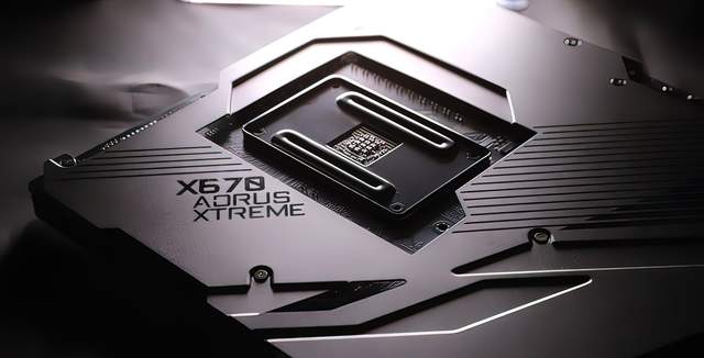 CPU|AMD展示用于第一代AM5平台的芯片组,到底该选哪一个?