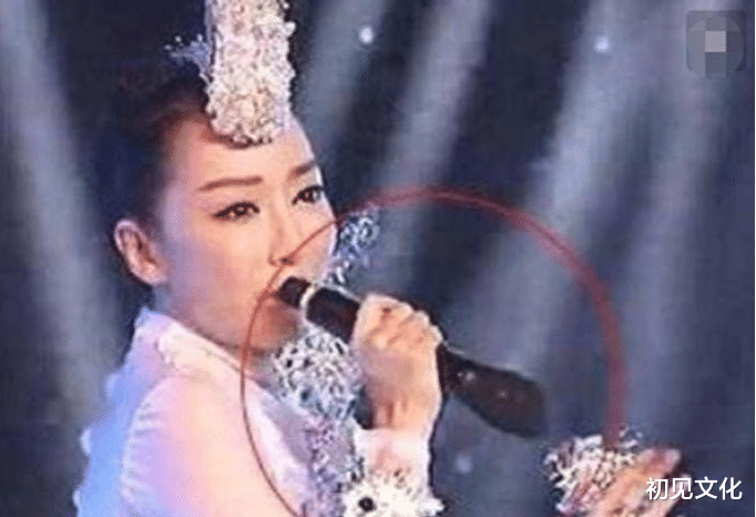 金星|被金星撕过最惨的著名女星，老底被揭身败名裂，从巅峰跌落谷底