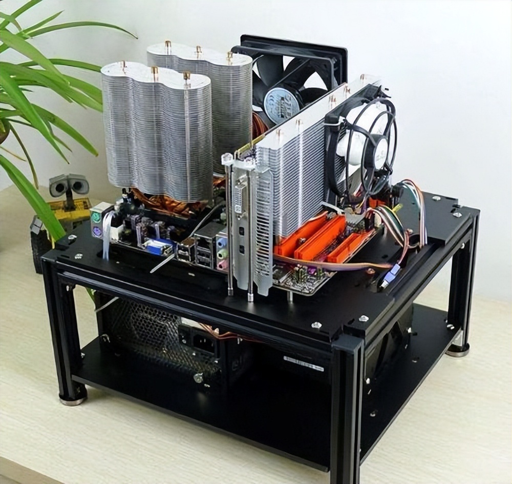 机器人|一台电脑的寿命有多久?电脑的使用寿命是由哪些因素决定的