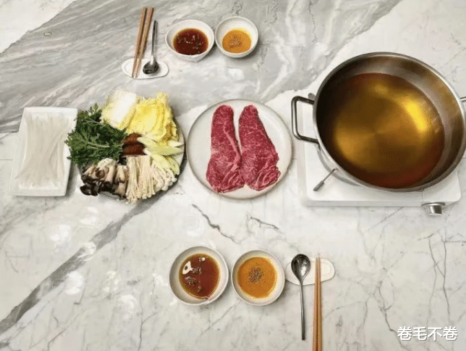 孙艺珍|孙艺珍挺孕肚拍广告，一脸甜笑状态佳，近照变胖好多孕味超浓