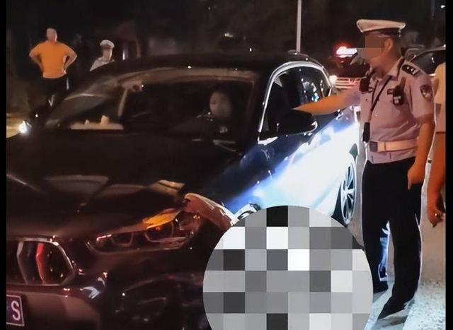 湖南医院血液科主任女子酒驾撞人拖行,丈夫:建议继续开车逃逸!
