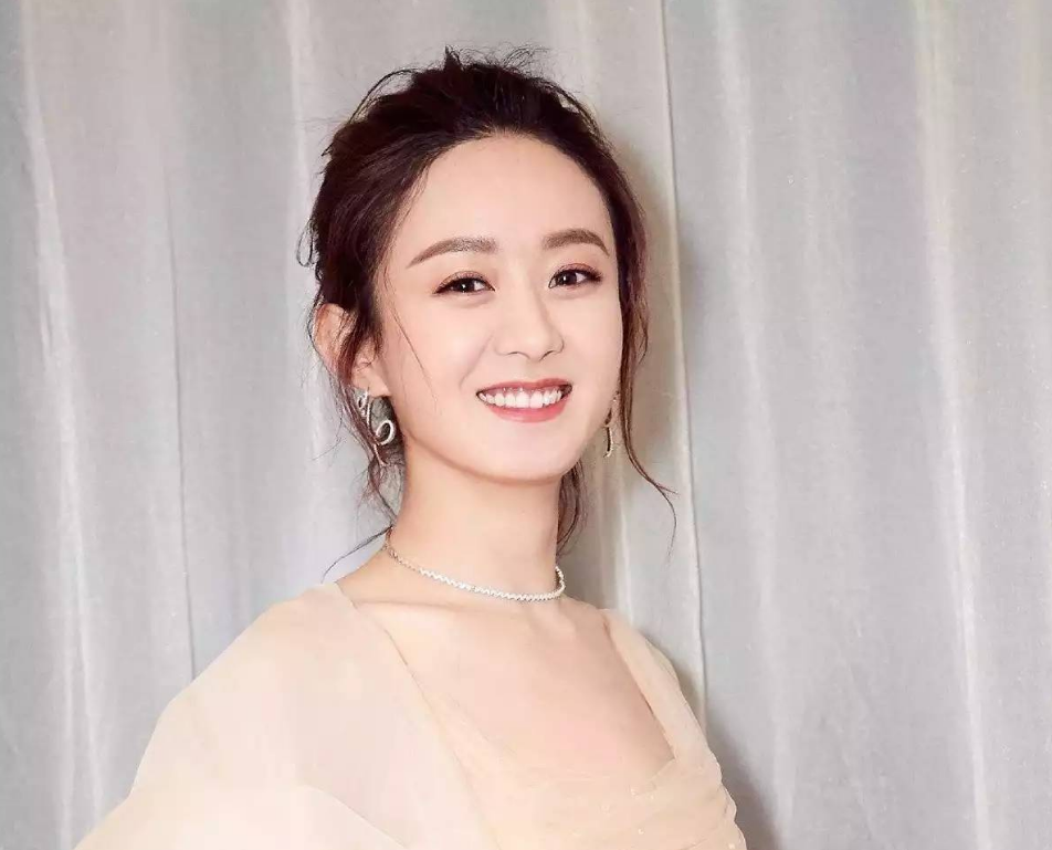 Angelababy|从“娱圈顶级流量”到“名媛圈点餐小妹”，杨颖都经历了什么？