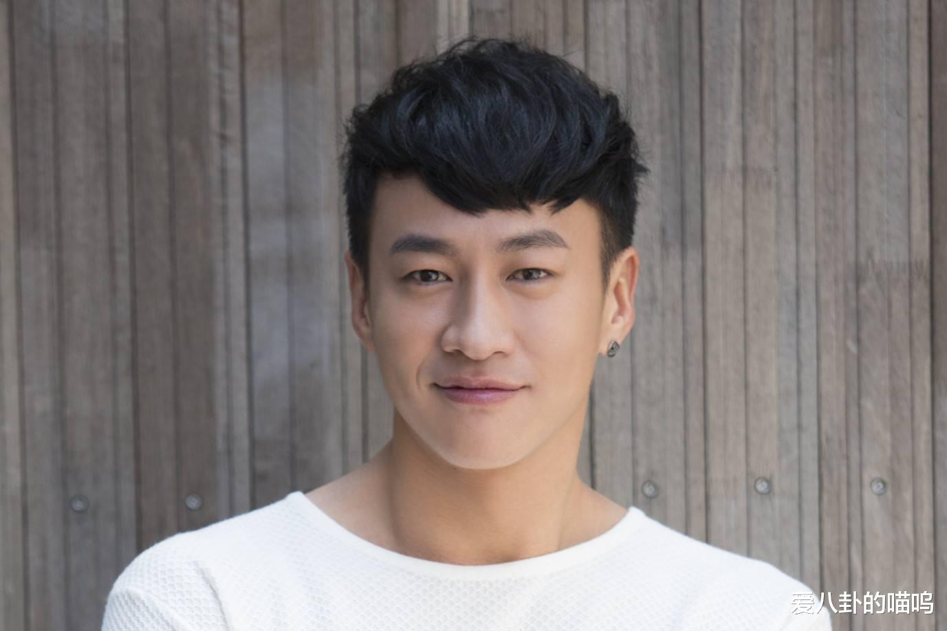 何润东|"人间猛男"何润东,娶个柜台女当妻子,是我一生中最正确的决定