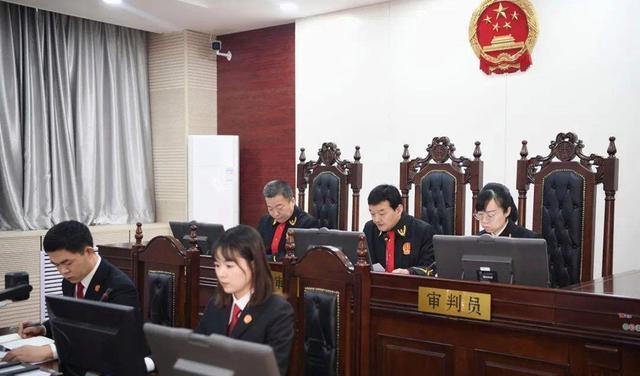 案例回顾:男子偷鸡被屋主鞭炮吓死,家属索赔50万,法院这样判得
