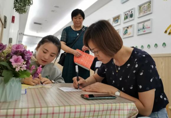 狼队|上海一位幼儿园学生，简历竟然多达15页，几岁的年龄叫人感慨