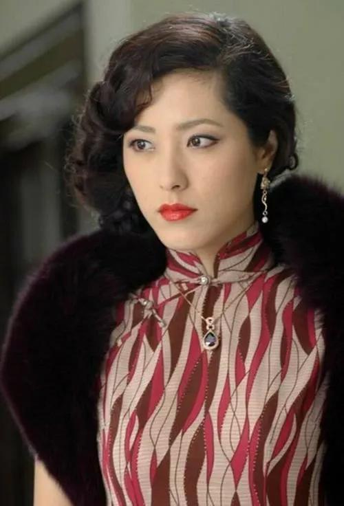 海尔希|有一些女明星的美却要去渐渐地发觉