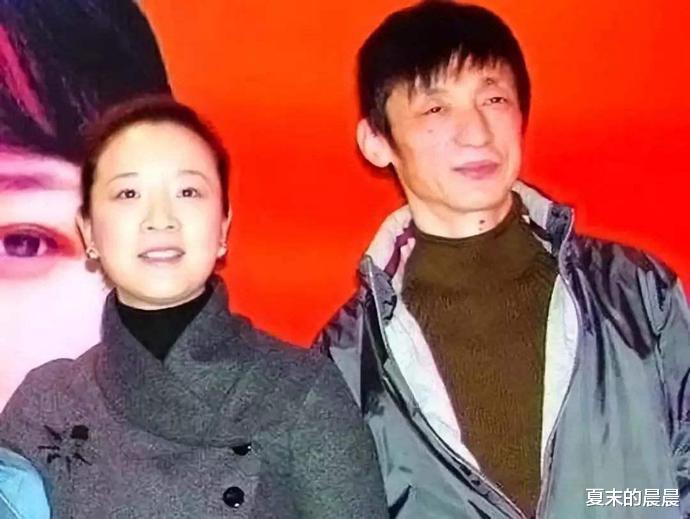 何炅|八位晚节不保的老戏骨:有人71岁还在约炮,有人与女徒厮混