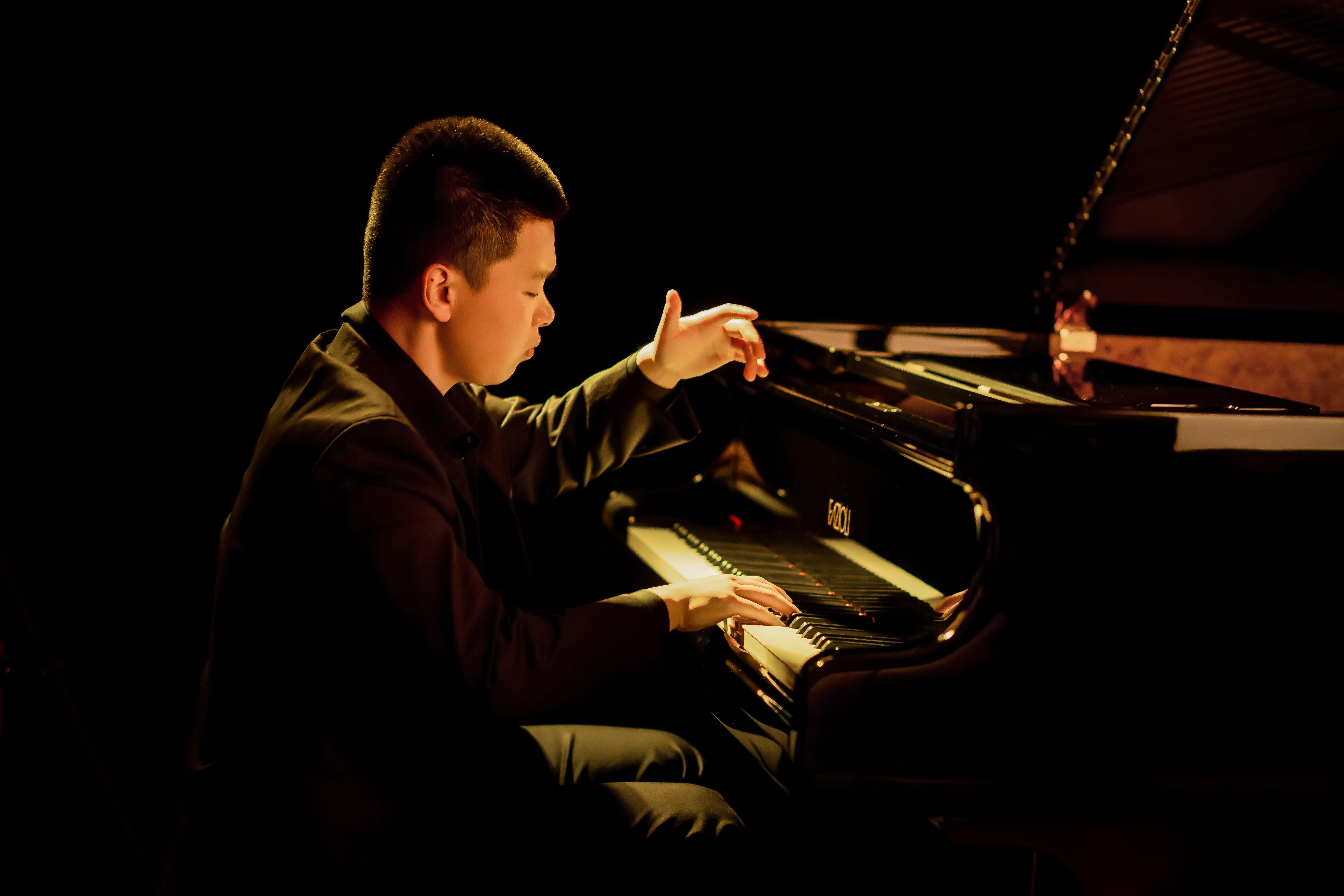 宋耀宗博士：旅德青年钢琴家沧州音乐之旅即将开始