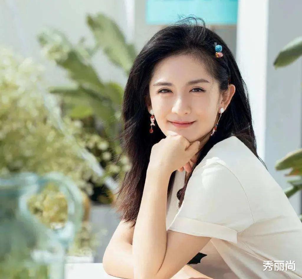 谢娜|明明长得貌美如花，却个个让人讨厌的五位明星，问题出在哪？
