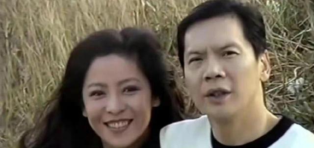 向太|向太自曝年轻视频录像，颜值出众不输郭碧婷