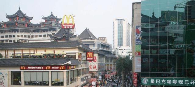路人甲|中国最“开放”的城市，包容性已超欧洲“性都”，年轻人的天堂