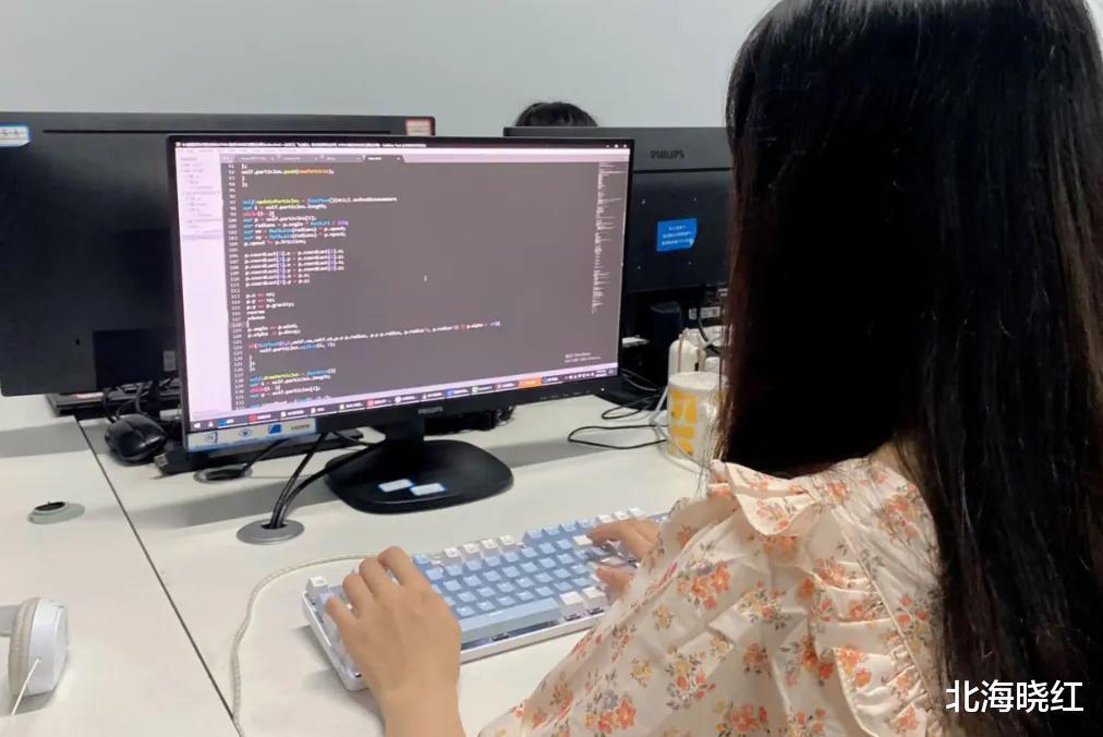 求职|女程序员辞职信走红，每句都“话中带刺”，怼得老板无法反驳