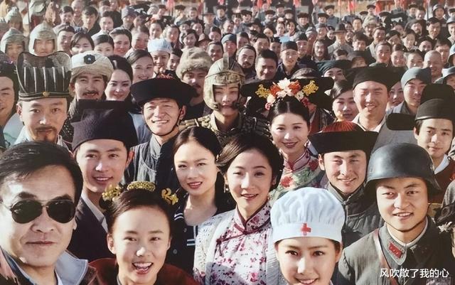 横店|揭秘横店20万群演现状：美女扎堆，光棍遍地，90%高中学历