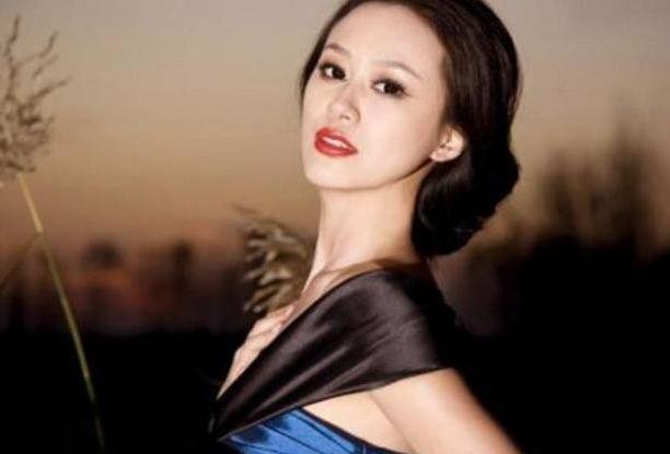 张志磊|36岁体操女神，因身材火辣，被教练心怀不轨，曾与易建联传绯闻！