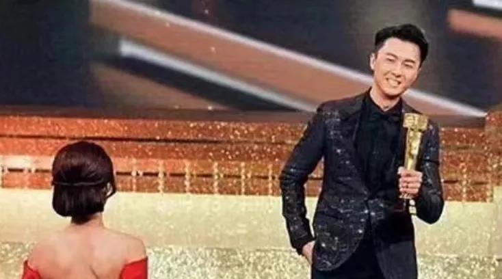 陈自瑶|丈夫公开和绯闻女演员走红毯,全网劝离的这位女明星,为什么不离?