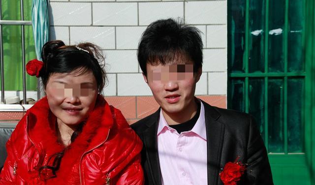 案例回顾:男子偷鸡被屋主鞭炮吓死,家属索赔50万,法院这样判得