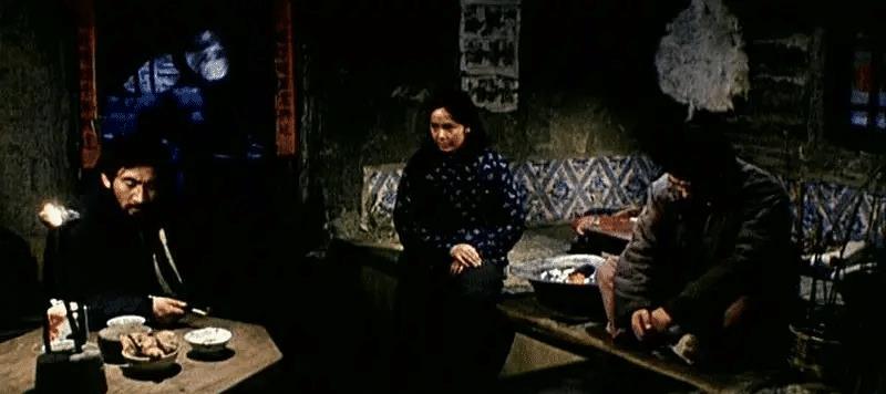 三个人的冬天|《三个人的冬天》:1女伺2夫,揭开人性和伦理的“遮羞布”