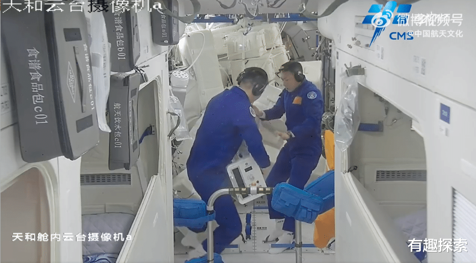 没有洗衣机,无法手洗,航天员驻留太空6个月,衣物脏了咋办?