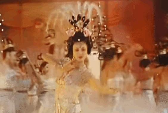 周洁|“最美杨贵妃”周洁：花费20万美金包机回国回家第五天便香消玉殒