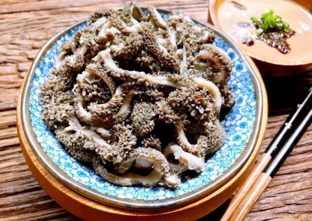 油爆肚这道菜的口味标准是 浓汁厚芡 脆嫩鲜香 考拉海购