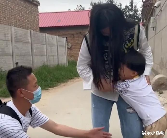 樊小慧丈夫被处分!直播透露4条重要信息,敲诈勒索的是男助理
