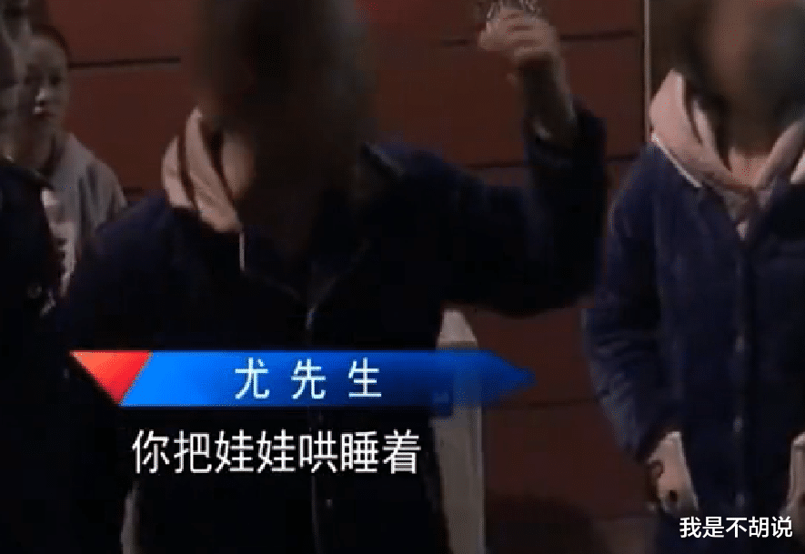 外卖员送餐不小心吵醒孩子,顾客却让对方下跪,顾客:要么跪下要么给我5000
