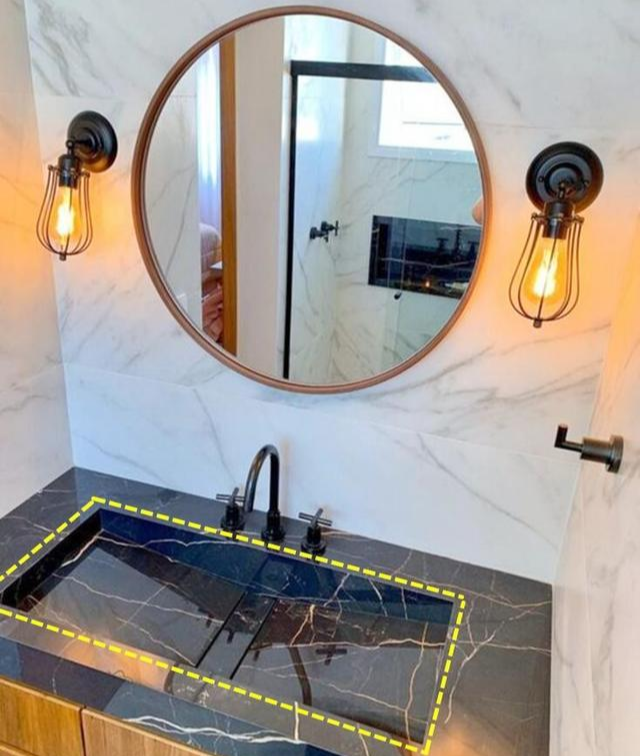 刚赶上潮流装一体式台盆,结果V型洗漱台又开始流行起来,有意思