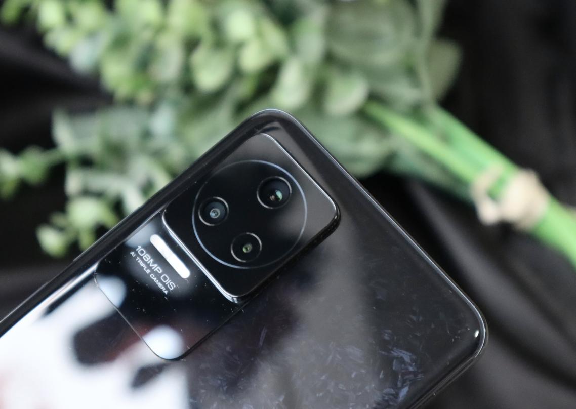 Redmi K50 Pro首发实测:配置拉满 旗舰性能“狠超想象”