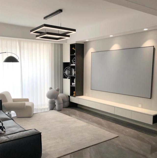 客厅没做电视背景墙，有4种补救方法，找到合适的就能改造了