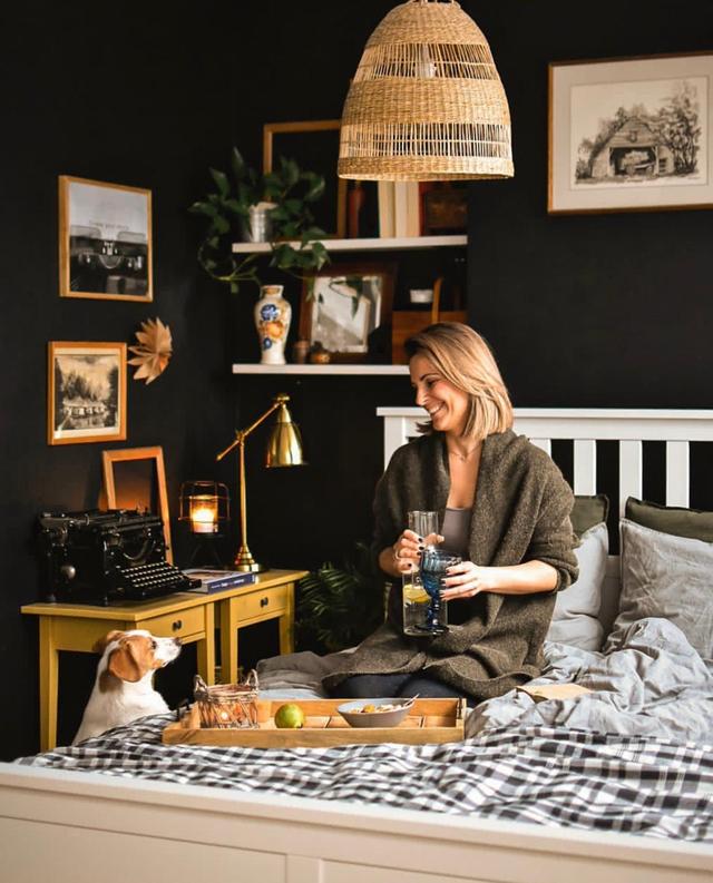 波兰女主晒出自己的家:复古+暗黑,普通家具搭配出高颜值,美爆