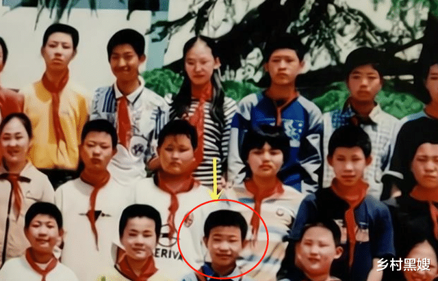 韦东奕|韦东奕的个人简历，仅4行字！