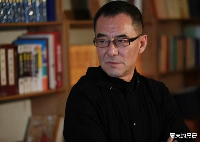 何炅|八位晚节不保的老戏骨:有人71岁还在约炮,有人与女徒厮混