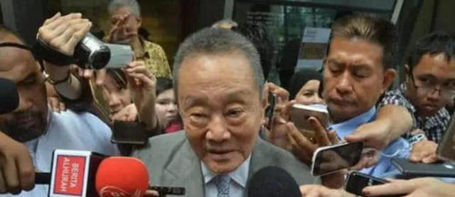 霍启刚|霍启刚又一个帮手出现？比何鸿燊家族还富，霍英东没有看错人