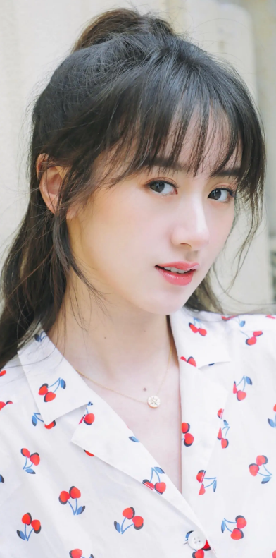 横店|袁冰妍近况令人担忧，留守横店食宿自理，已脱离剧组，情绪不稳定