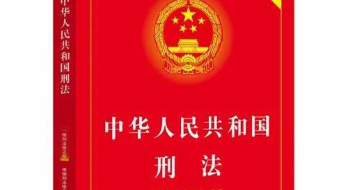 案例：变态继父和12岁继女，没想到一个拳头断送了她的一生